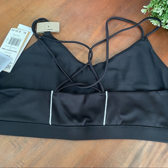 Adidas Top - Picture 5 of 6